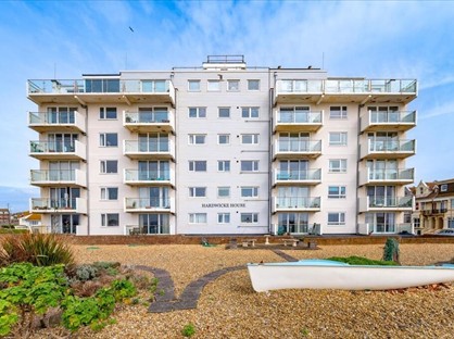 2 Bed Flat, Hardwicke House, BN25