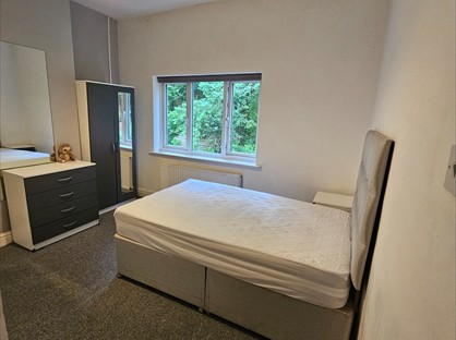 Room in a Shared House, Reddicap Hill, B75