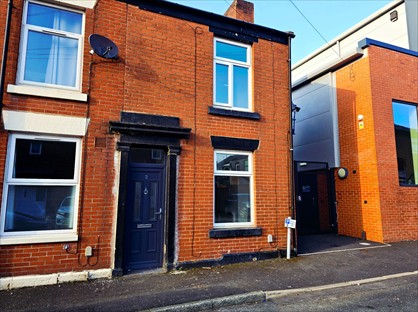 2 Bed Terraced House, Albert St, PR7