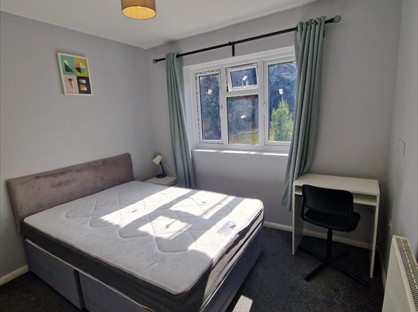 Room in a Shared House, Kirby Road, DA2