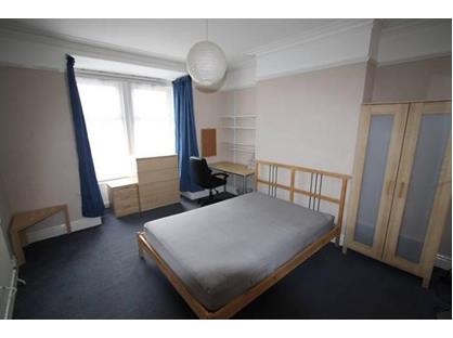 4 Bed End Terrace, William Street, LE11