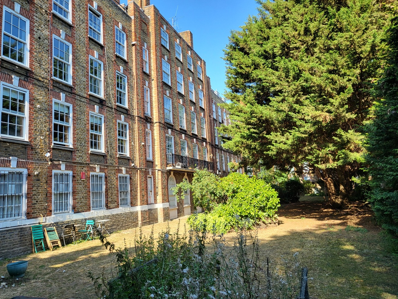 1 Bed Flat, Bowyer House, N1 photo 2