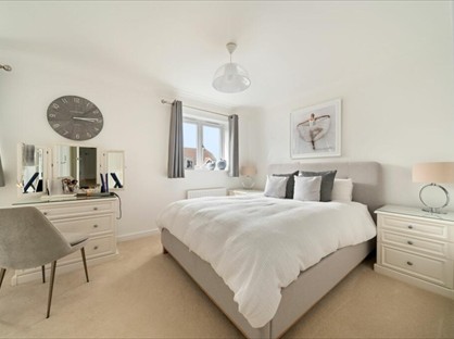 6 Bed Terraced House, Somerset Road, SW19
