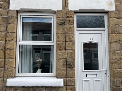 2 Bed Terraced House, Victoria Road, S64
