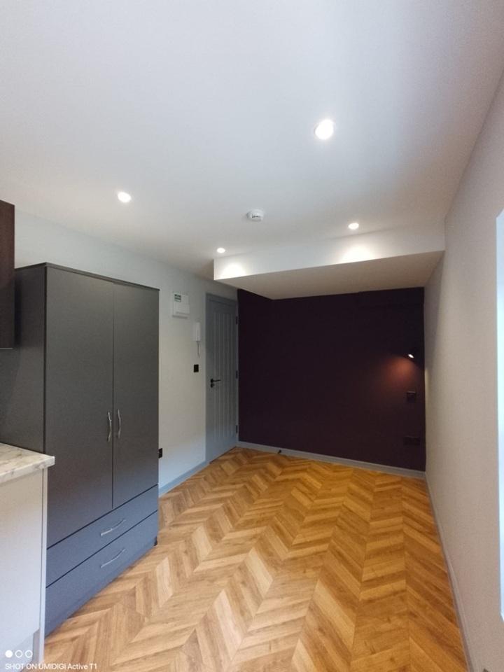 Studio Flat, Southwell Road, SE5 photo 2