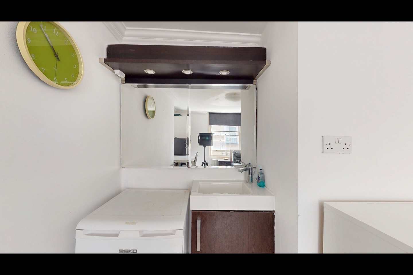 Additional image 11 of Room in a Shared Flat, Charring Cross Prime Location, WC2N, N1 7GU