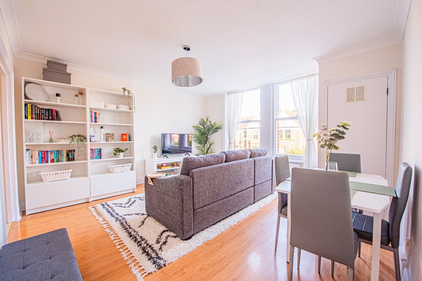 2 Bed Flat, Canfield Gardens, NW6 photo 4
