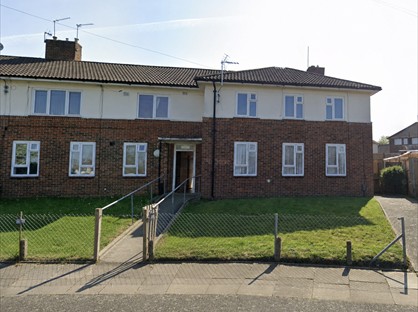 2 Bed Flat, Batchwood Green, BR5