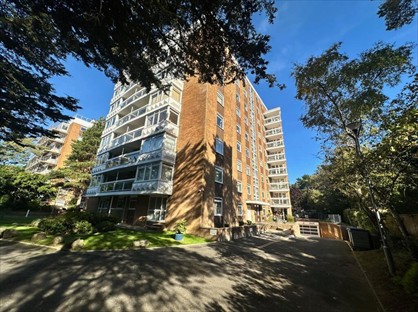 3 Bed Flat, Manor Road, BH1