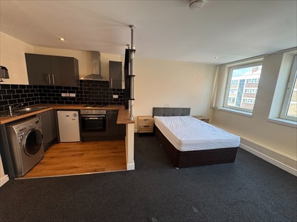 Studio Flat, Princegate House, DN1