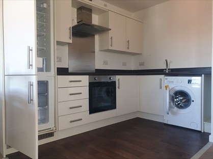 2 Bed Flat, Ivy Graham Close, M40
