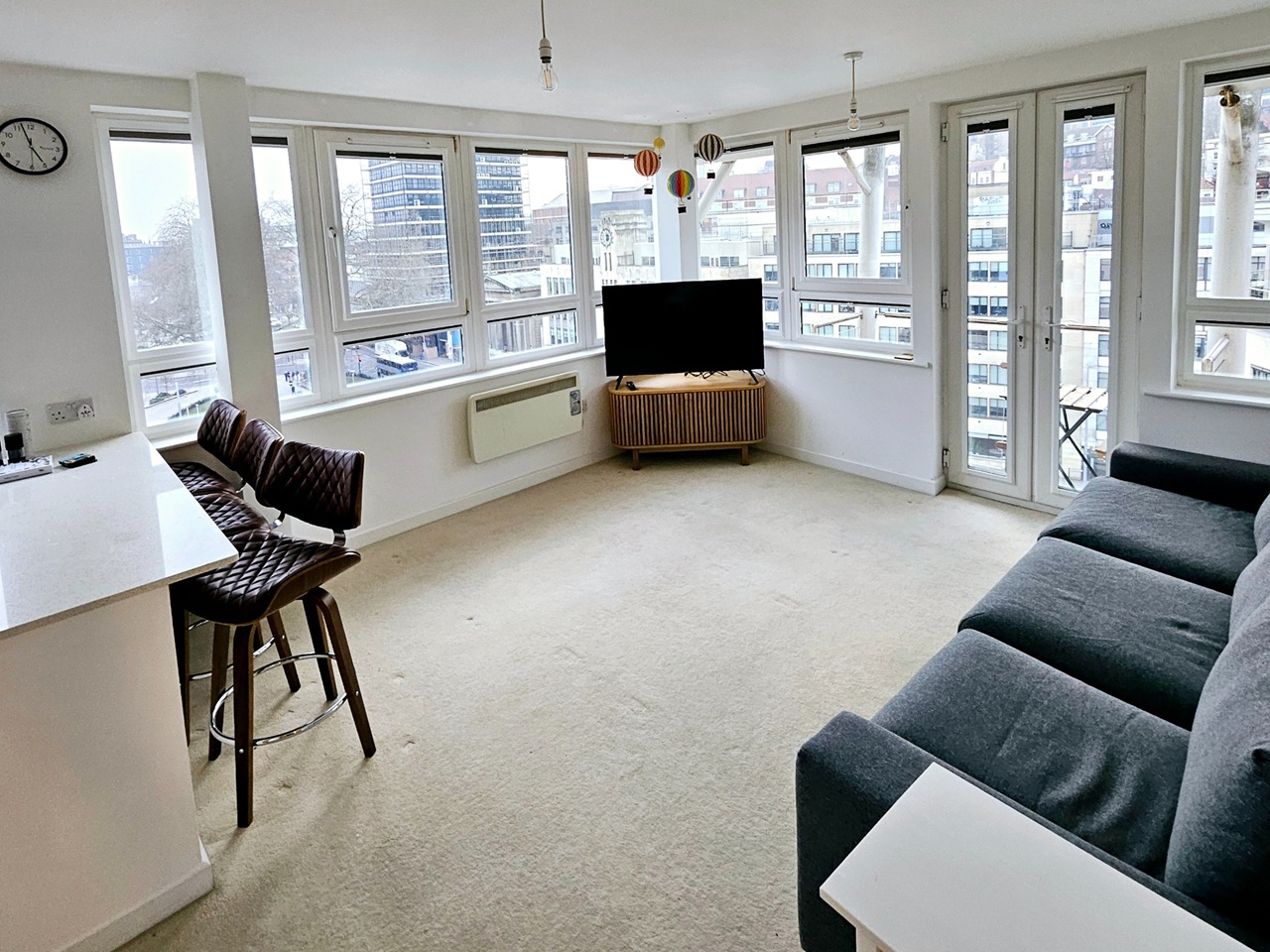 2 Bed Flat, St. Giles Court, BS1
