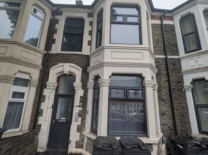 2 Bed Flat, Corporation Road, CF11