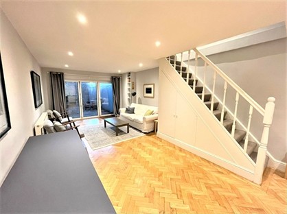 3 Bed Terraced House, Lyham Road, SW2
