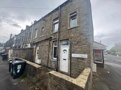 2 Bed Flat, Vale St, BD21