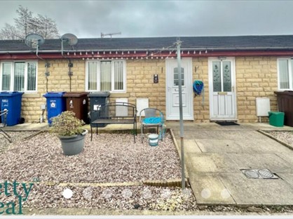 1 Bed Bungalow, Peerart Court, BB8