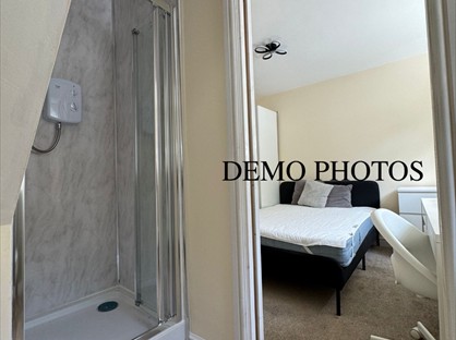 2 Bed Terraced House, St Helens Avenue, SA1