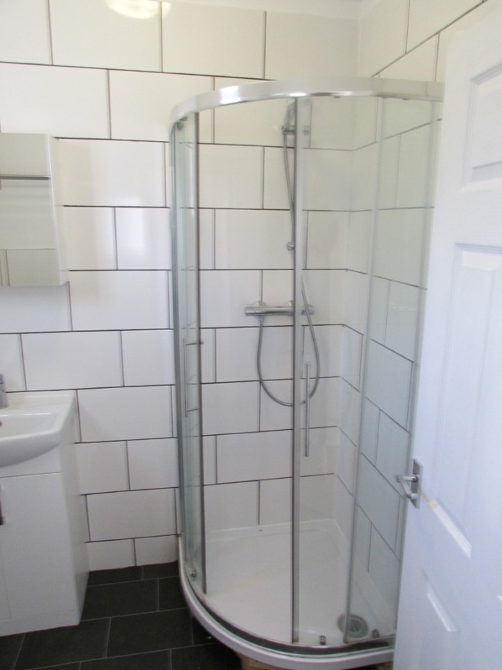 Room in a Shared House, Harefield Road, CV2 photo 2