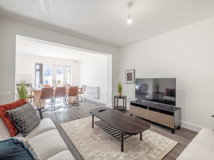 4 Bed Semi-Detached House, Baylis Road, SL1