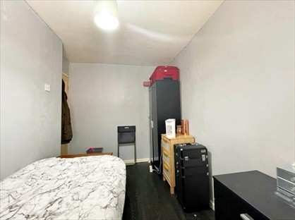 1 Bed Flat, Heaton Chapel, SK4