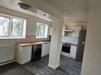 3 Bed Flat, Oscar House, CR0