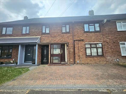 4 Bed Terraced House, Bolingbroke Road, LU1