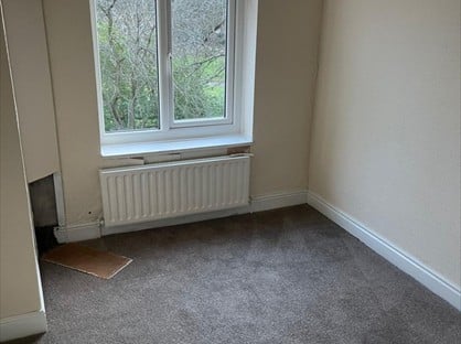 2 Bed Terraced House, Littlebank St, OL4