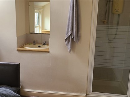 7 bed terraced house for rent in 7 Bed Terraced House, Chichester St, CH1
