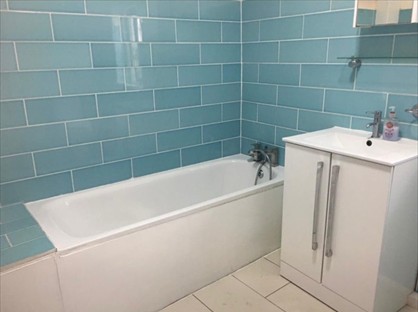 Room in a Shared House, Romford Road, E7