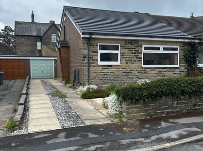 2 bed bungalow for rent in 2 Bed Bungalow, Lodge Gate Close, BD13