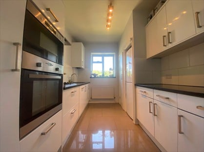 3 Bed Flat, Alexander Court, SW18