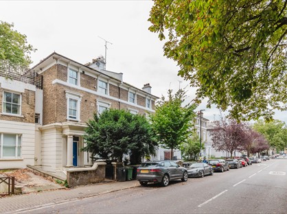 2 Bed Flat, Oval Road, NW1