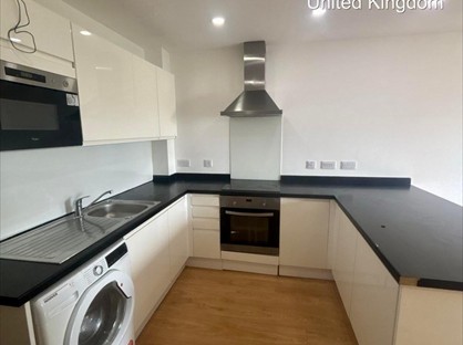 1 bed flat/apartment for rent in 1 Bed Flat, Cherrydown East, SS16