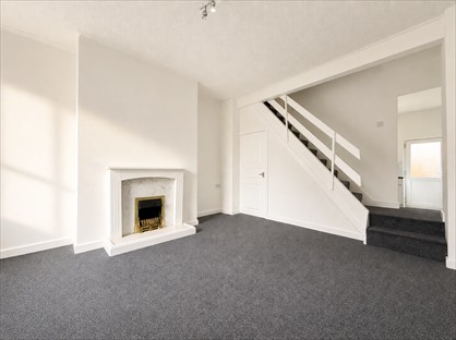 2 Bed End Terrace, Norman Street, M24