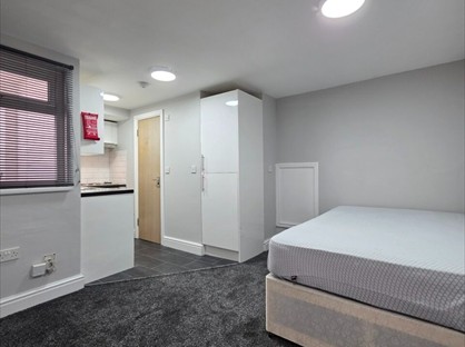 Studio Flat, Lower Cathedral Road, CF11