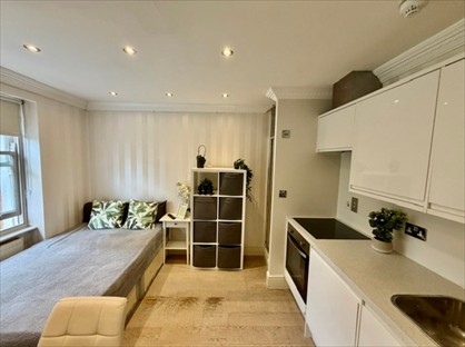 Studio Flat, Stanwick Road, W14