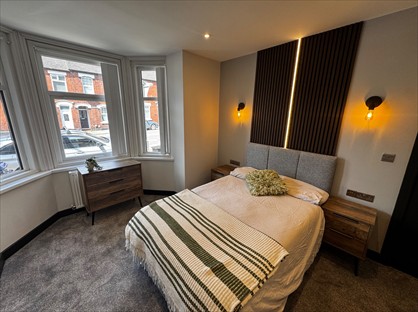 Room in a Shared House, London Road, ST4