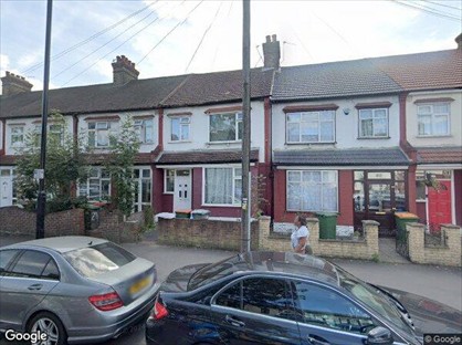 5 Bed Terraced House, Flanders Road, E6