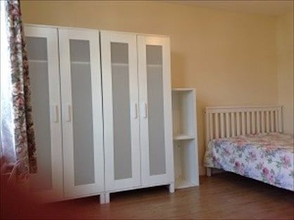 3 Bed Terraced House, Colchester Road, HA8