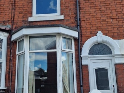 2 Bed Terraced House, Dartmouth Street, ST6