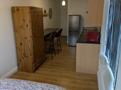 5 bed room for rent in Room in a Shared House, Craven Street, CV5