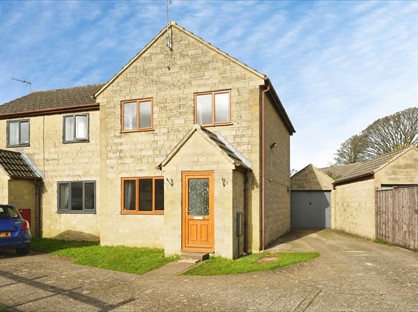 3 Bed Semi-Detached House, Peghouse Rise, GL5