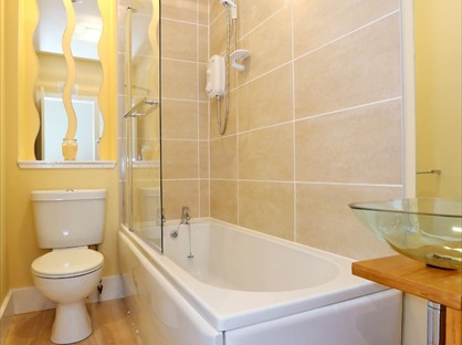1 Bed Flat, Esslemont Avenue, AB25