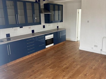 2 Bed Flat, High Road, EN10