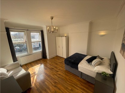 Room in a Shared House, George Lane, SE13