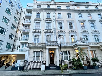 Studio Flat, Talbot Square, W2