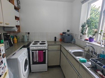 Studio Flat, Witham Court, E10