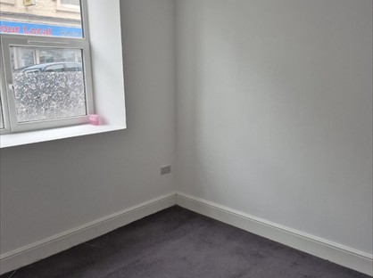 2 Bed Flat, Market Street, TQ1