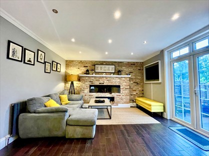 4 Bed Semi-Detached House, Blessbury Road, HA8