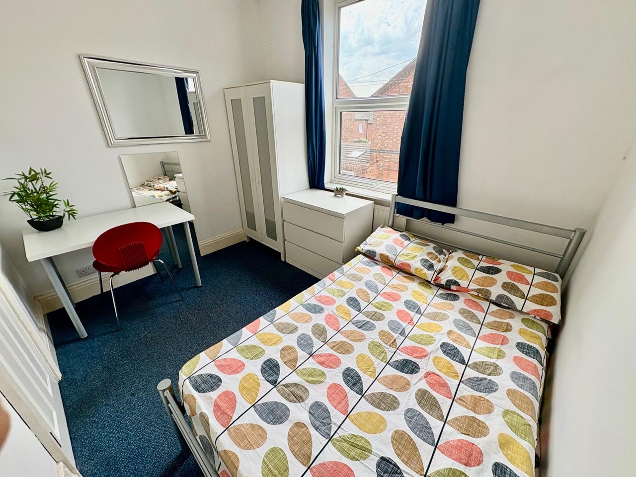 Room in a Shared House, Osmaston Street, NG7